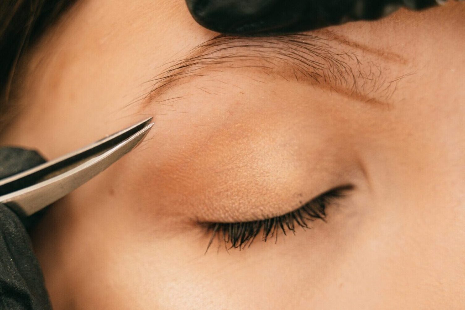 Schedule Perfect Brows