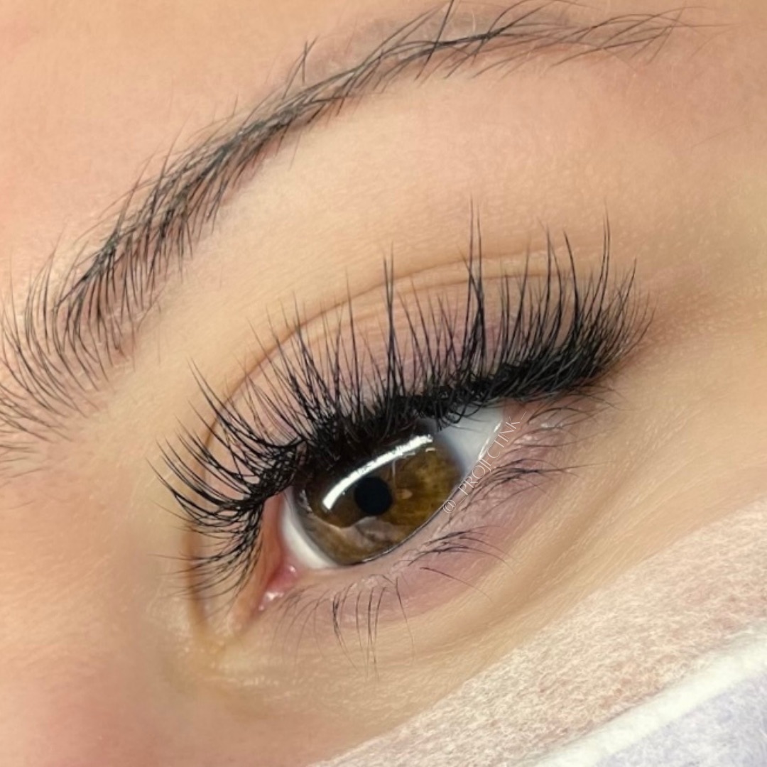 Project Ink Hybrid lash extensions and lash tint